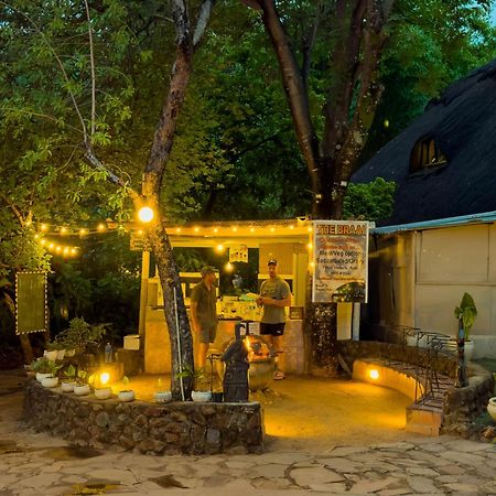 Victoria Falls Backpackers Lodge- Camp Sites Exterior photo